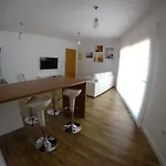 شقة & Sport